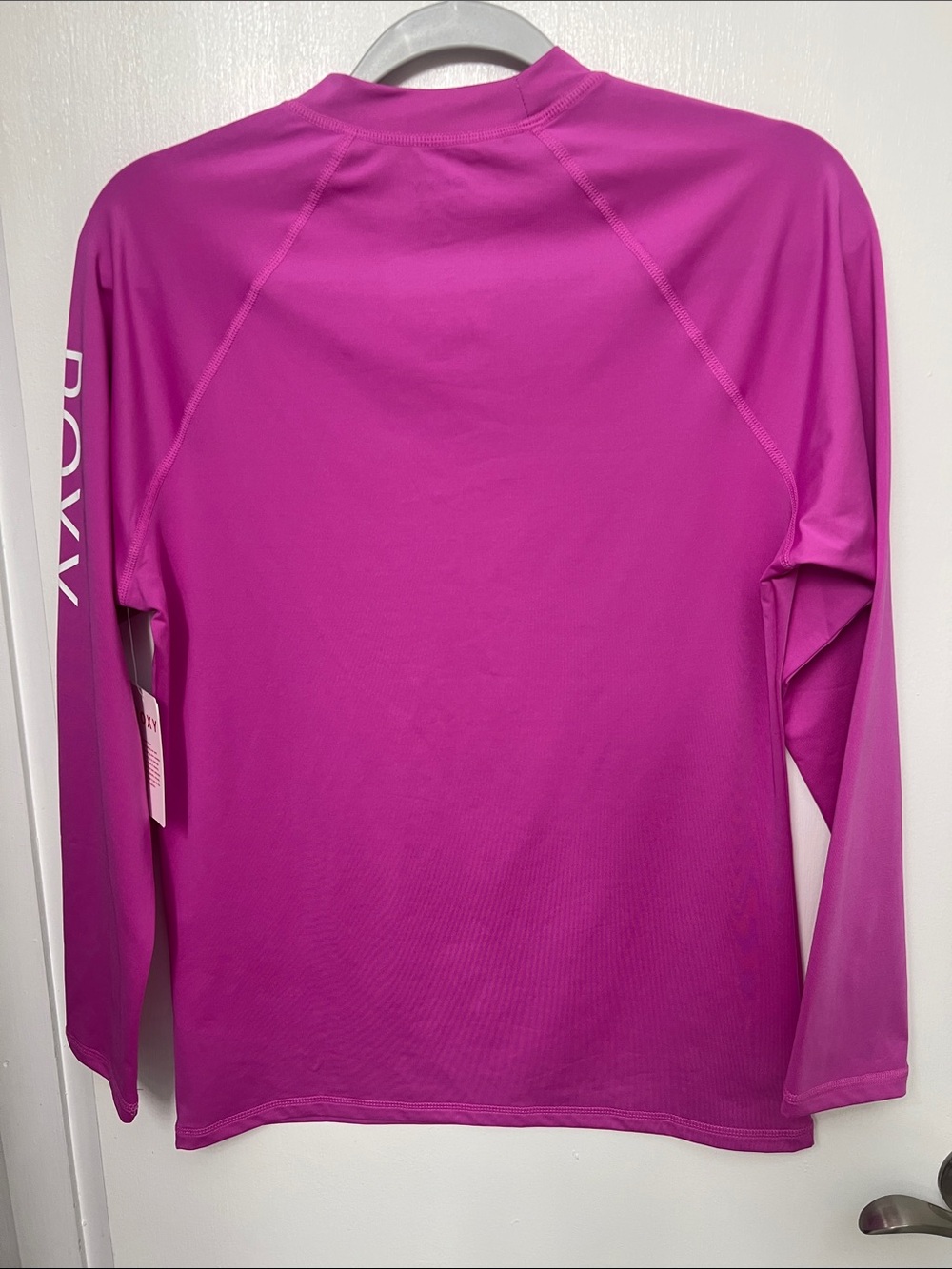 Roxy Women's Pink Whole Hearted Long Sleeve Rash Guard UPF 50 Size XL NWT - Picture 2 of 9